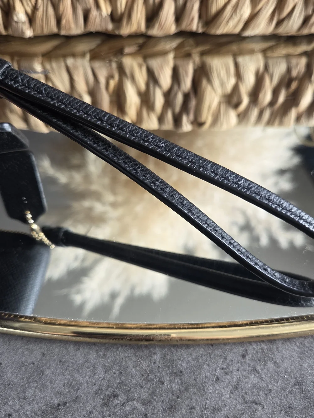 Coach New York Black Leather Accordion Wristlet Wallet Gold Hardware - Picture 13 of 17